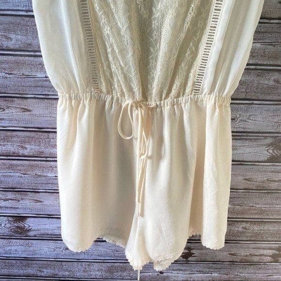 NWT H&M Divided Romper‎ US Size 6 - Picture 4 of 11